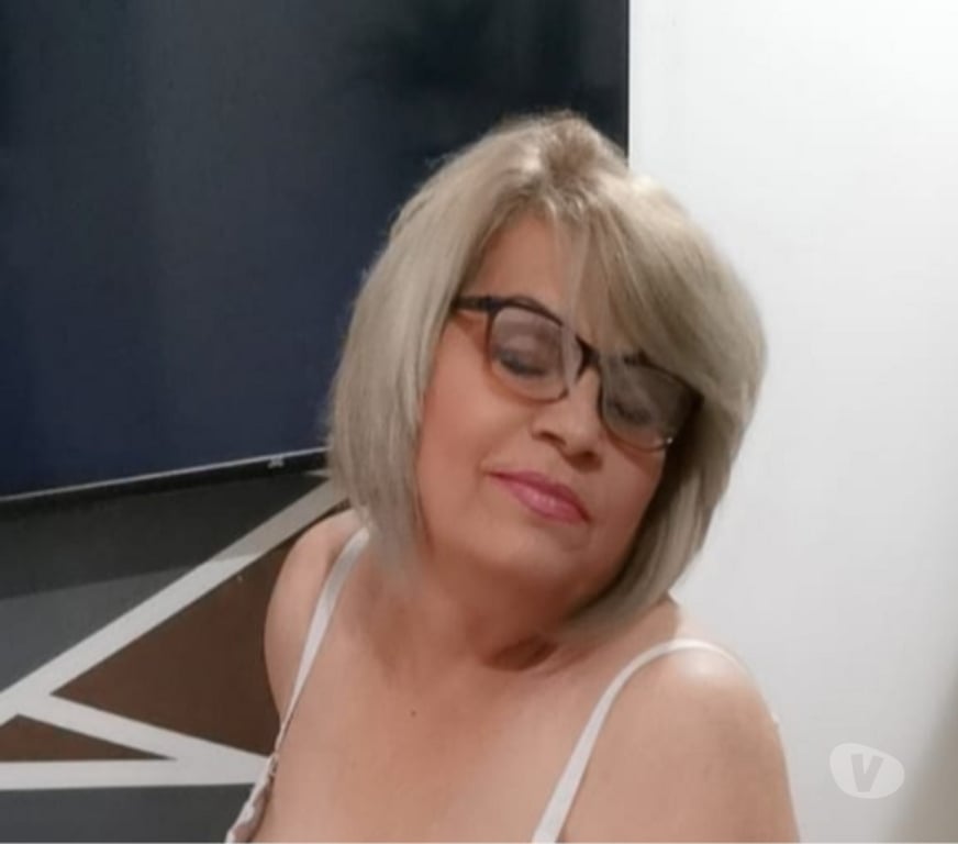 Escorts Bedfordshire Luton - Photos for Hi me name M.I.L.F. R ZITA!