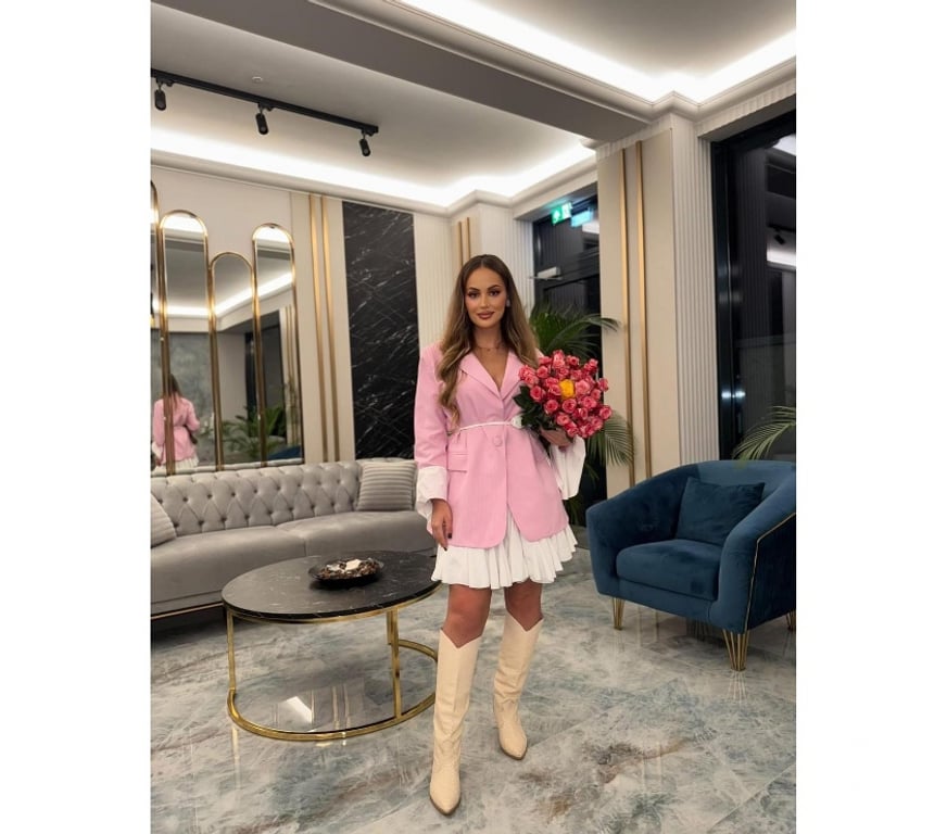 Escorts West Yorkshire Wakefield - Photos for New party girl , Sarah discreet lady