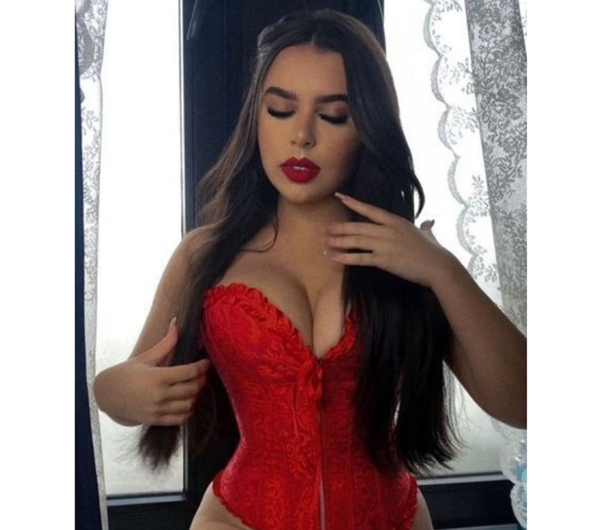 Escorts Warwickshire Nuneaton and Bedworth - Photos for SEXY BRUNETTE ✅ PARTY GIRL JUST OUTCALL