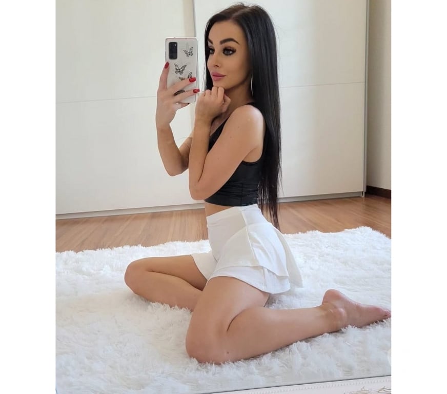 Escorts West Yorkshire Kirklees - Photos for New sweet LoRy no fake 100%the best service in the town