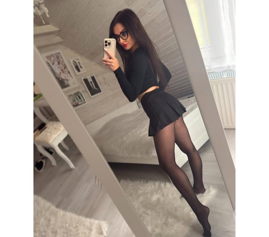 Escorts West Yorkshire Kirklees - Photos for New sweet LoRy no fake 100%the best service in the town