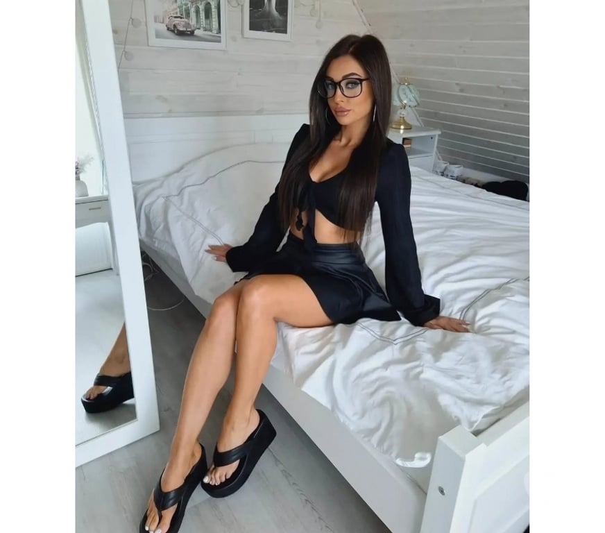 Escorts West Yorkshire Kirklees - Photos for New sweet LoRy no fake 100%the best service in the town