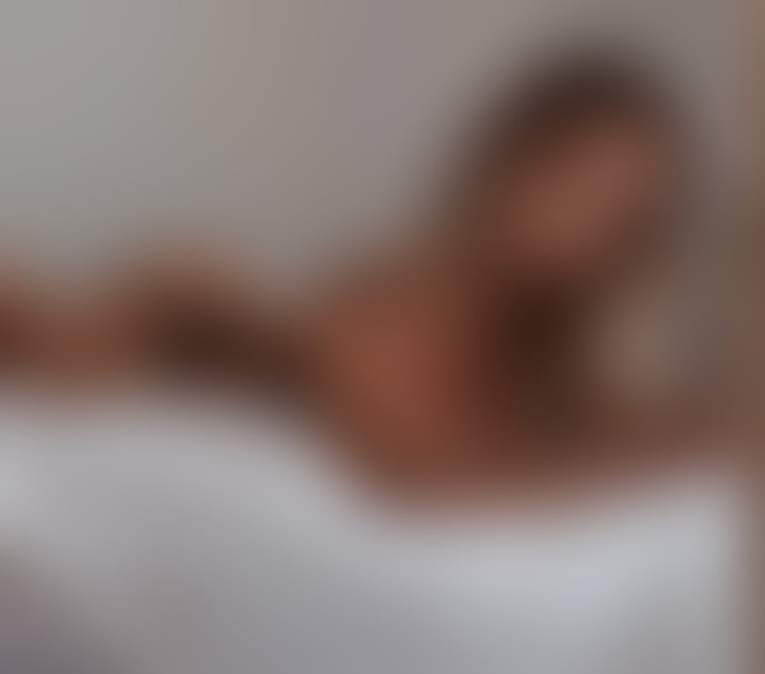 Escorts East Sussex Brighton - Photos for Julia! BACK IN TOWN! Only outcall !