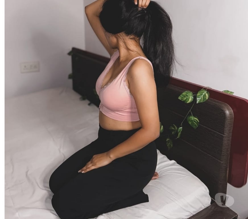 Escorts West London Hillingdon - Photos for 💋 Indian slut available 💋+44 7449789706