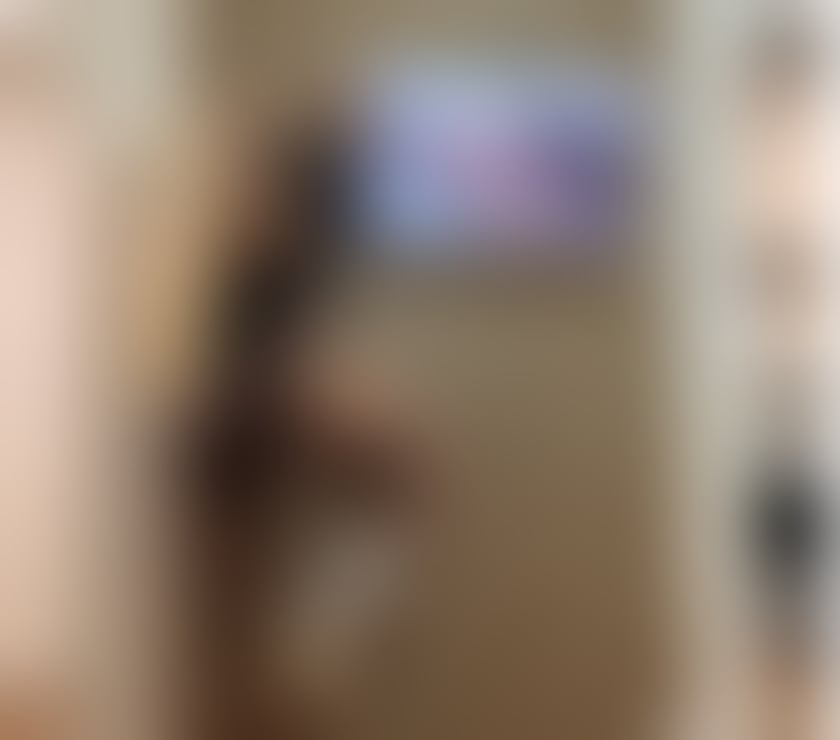 Photos for Now Melissa best party outcalll only 😘😜