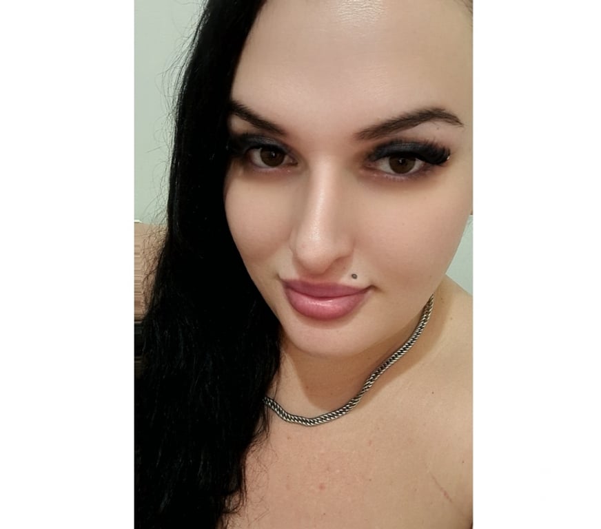 Escorts Greater Manchester Oldham - Photos for Salma best services in town party girl no rush