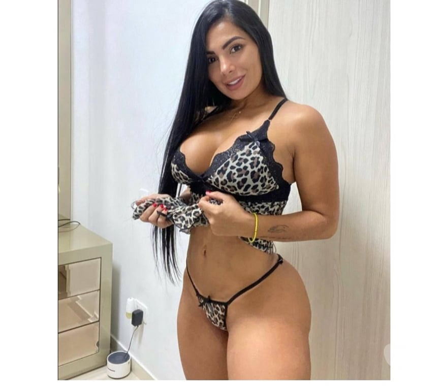 Escorts Surrey Reigate and Banstead - Photos for Sexy Chanel ♥️ new in town ♥️party girl🥳