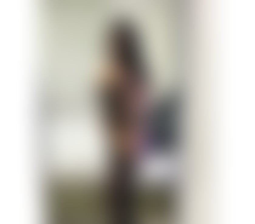 Adrielly very hot 🔥