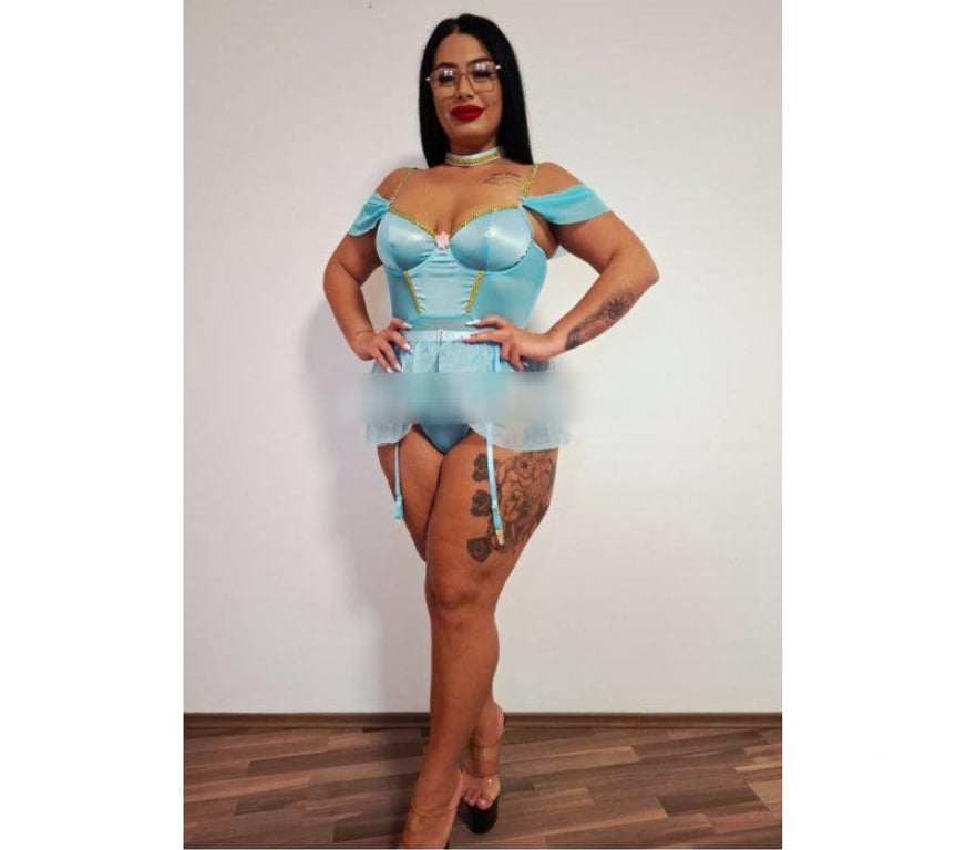 Escorts Glasgow Glasgow City Centre - Glasgow - Photos for ONLY OUTCALL🌹KARLA♥️♥️SEXY BRUNETTE