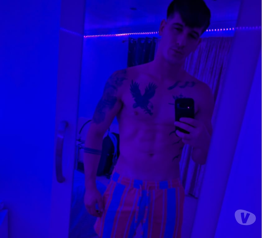 Other Services North West London Wembley Park - North West London - Photos for Free man who wants to share new experiences with sexy women