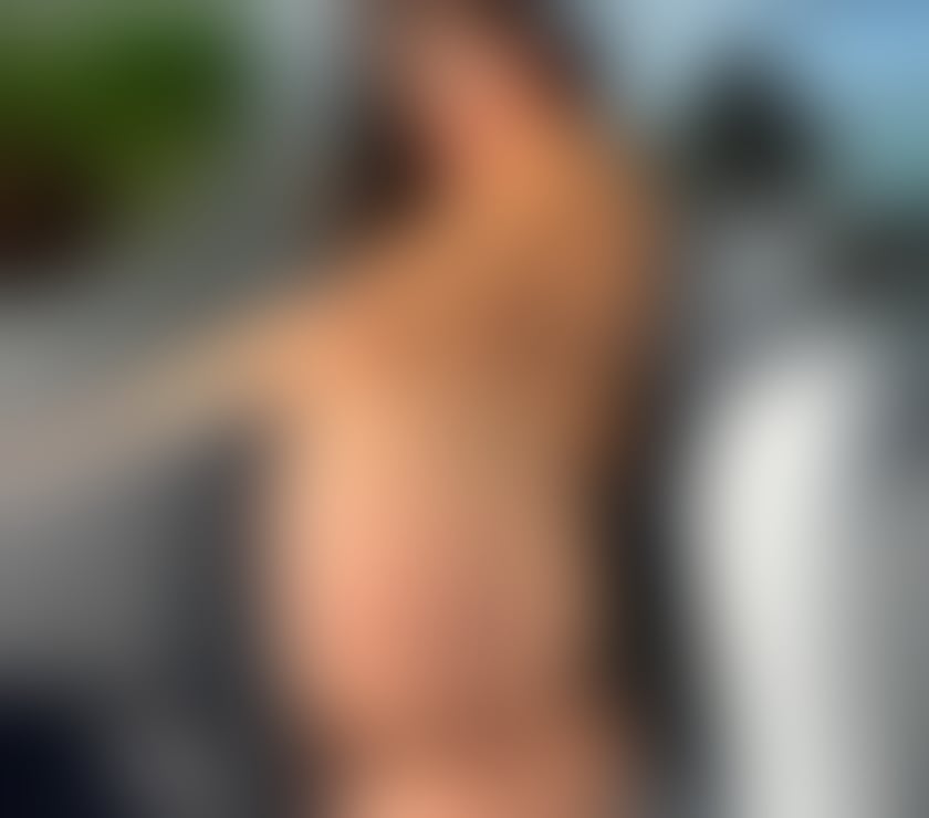 Escorts West London Hounslow - Photos for ISABELLA NEW IN TOWN🥰 PETITE PARTY GIRL