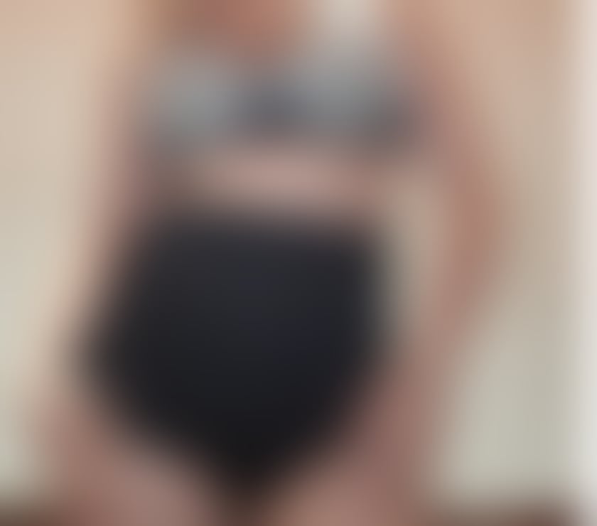 Escorts Stoke on Trent City Centre Stoke-on-Trent - Photos for Hello Geltemens here is lady with best services no extra