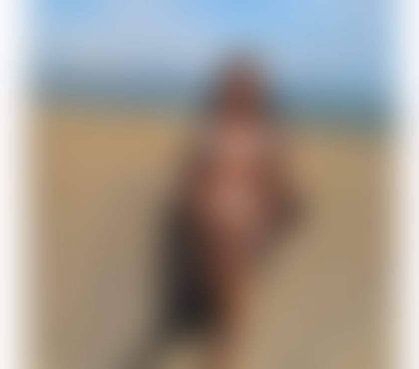 Escorts Buckinghamshire Milton Keynes - Photos for BIG BOTTOM BRAZILIAN TAINA 🇧🇷🇧🇷 CURVY 🍑🍑