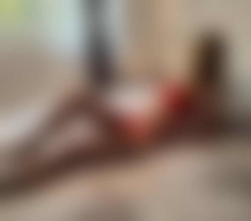 Escorts Greater Manchester Oldham - Photos for ONLY OUTCALL🖤🖤PARTY GIRL🤍🤍