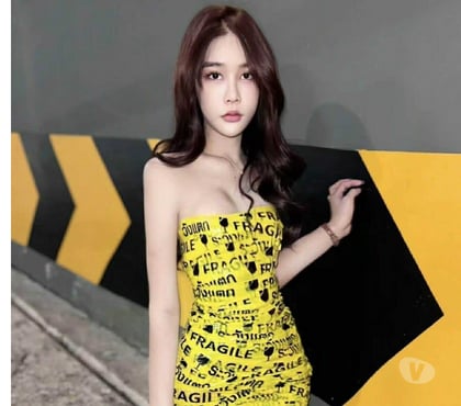 Escorts and Massages Camden Town Station Camden - Photos for Wednesday Thai Amazing Girl