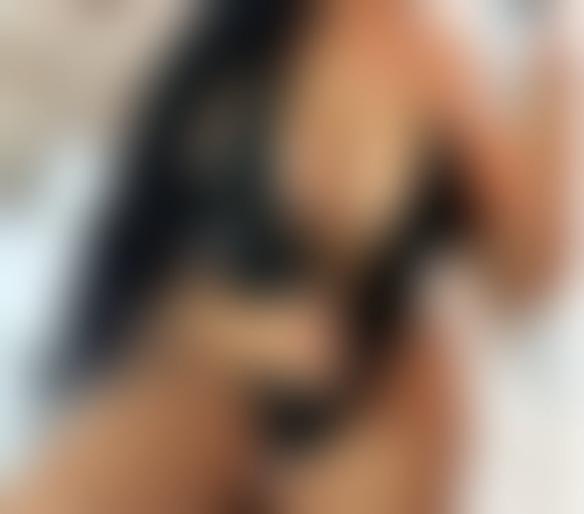 Escorts and Massages Horsham Town Centre Horsham - Photos for BEST BJ NEW IN TOWN OUTCALL PARTY GIRLS