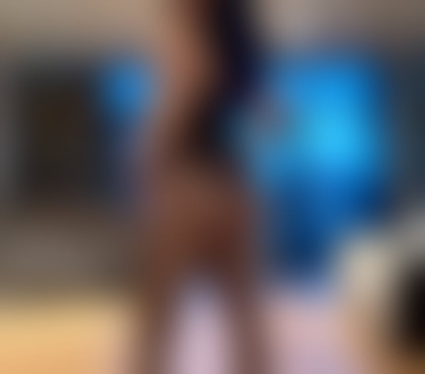 Escorts Edinburgh Old Town Edinburgh - Photos for Cutie Aussie Girl