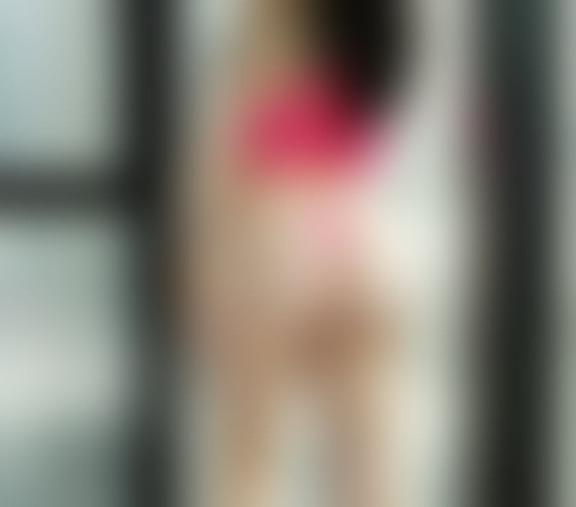 Escorts Edinburgh Old Town Edinburgh - Photos for Cute kinky Aussie girl open for meets