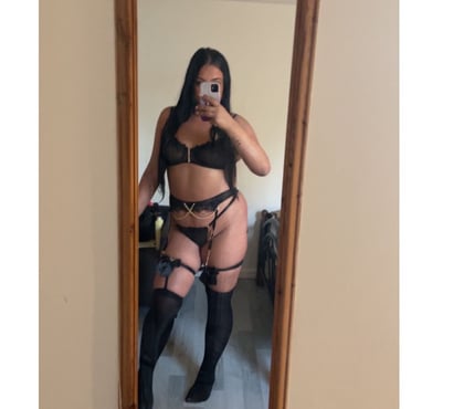 Escorts and Massages Watford High Street Station Watford - Photos for 💋new In the area💋 sexy English party girl 💋