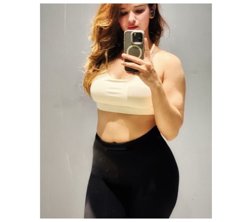 Escorts West London Hounslow - Photos for Party 🥳🥳 girl😌😌 available now 24*7