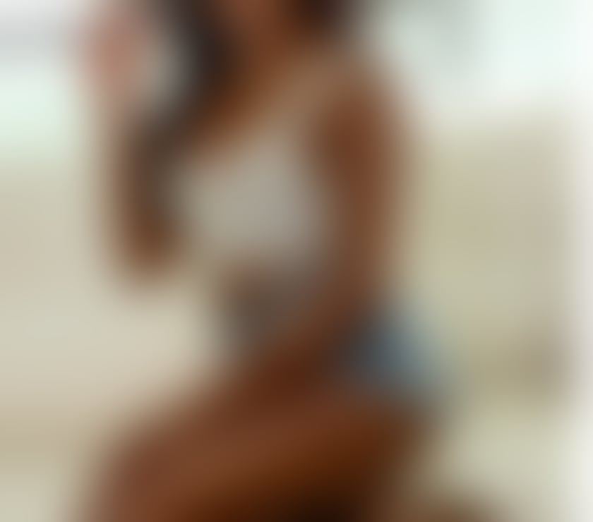 Escorts Kent Gravesham - Photos for LAYLA'S FIRST TIME IN YOUR BEAUTIFUL SEXY 🔥🥂