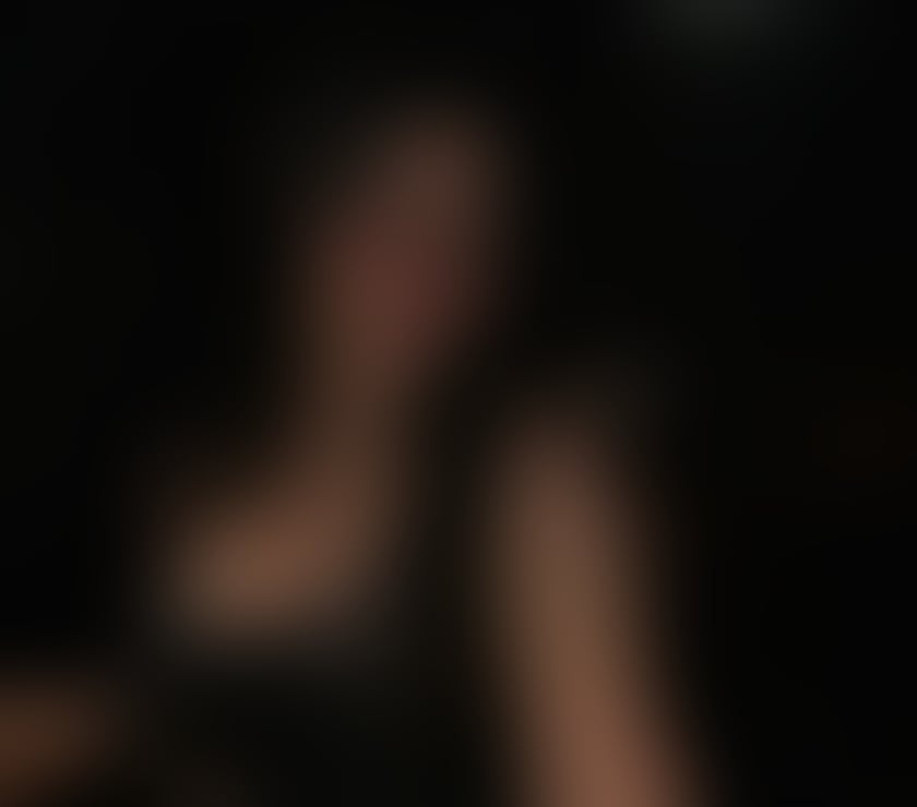 Escorts South East London Abbey Wood - South East London - Photos for Beautiful Independent Indian Companion – Calm, Caring.