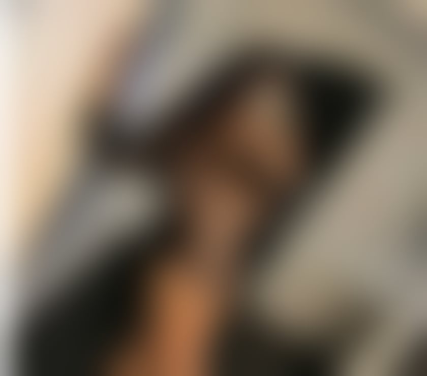 Incall outcall party girls