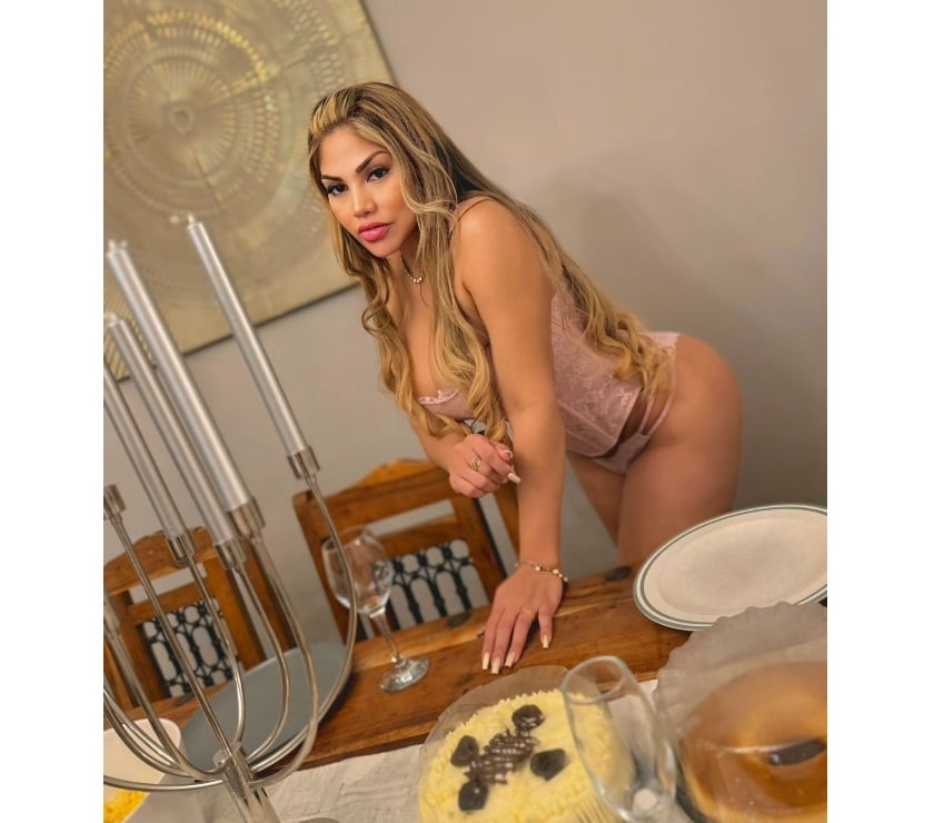 English Escorts Woodford East London - Photos for Bella 🔥gfe best service 💥 party girl🇧🇷