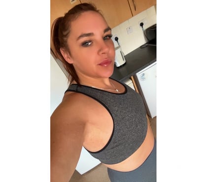 Escorts Burnley Town Centre Burnley - Photos for Fun bubbly girl here to cater you needs 😘