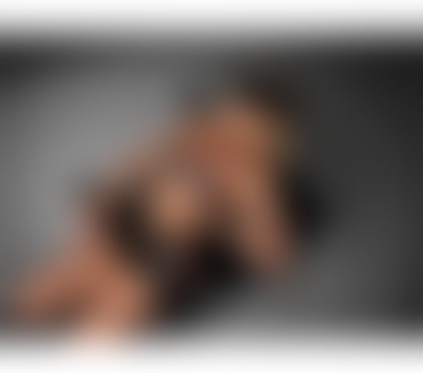 Escorts Hertfordshire Watford - Photos for New sexy Brasilian Ts Yasmin de Castro in town!