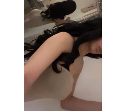  Escorts Canary Wharf East London - Photos for Gorgeous greek alia