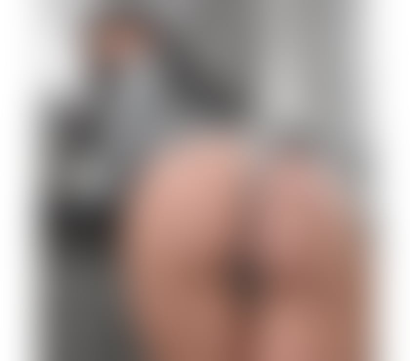 REBY🌹 SEXY BRUNETTE ✅ PARTY GIRL