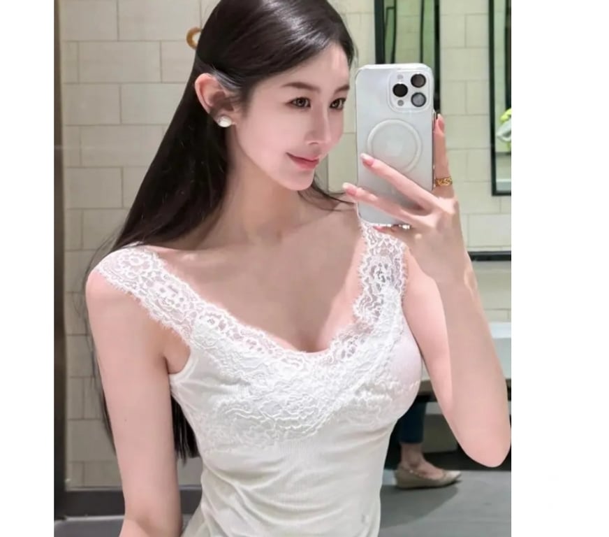 Escorts Hampshire Southampton - Photos for 🌺 Pink Blossom Therapy • Calm & Refined (SO14)