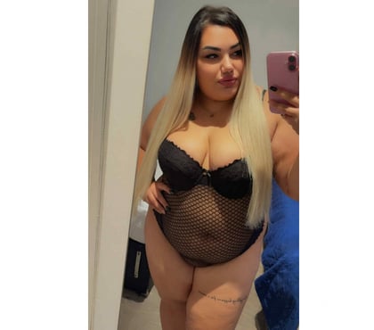 Escorts Edmonton North London - Photos for Chubby ajlin new girl in edmonton 💋