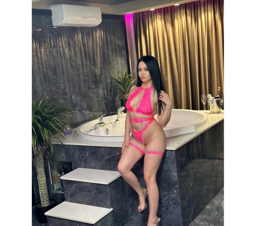 Escorts Newport - Wales Newport City Centre - Newport - Photos for Maria party girl new in town dou available only outcall
