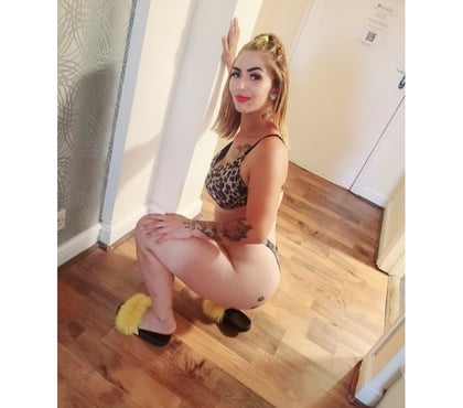 Escorts Croydon Town Centre Croydon - Photos for best FULL SERVICE🍆 Antonya best A-levels Party 🥳