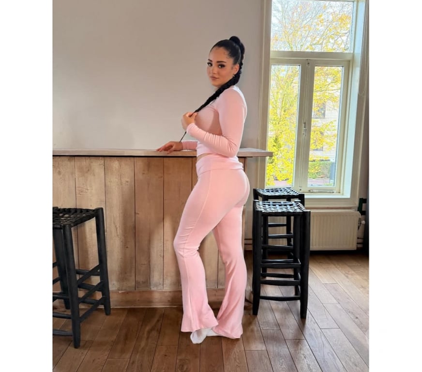 Escorts Greater Manchester Wigan - Photos for Naughty girl🇨🇭no rush❤️‍🔥full gfe💦🔥