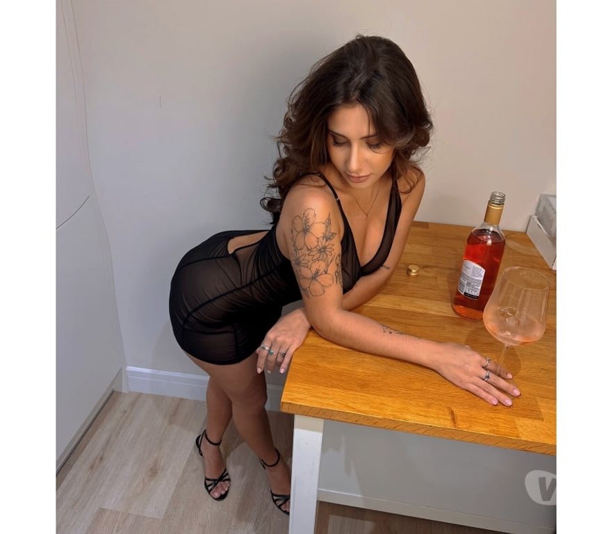 Escorts Peterborough Peterborough City Centre - Peterborough - Photos for BRENDA🌊OCEAN EYES🩵PRINCESS 🍾🥂PARTY GIRL🍸