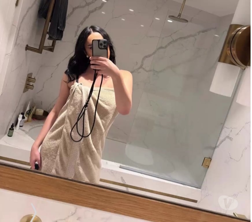 Escorts West London Hillingdon - Photos for TRANS classy feminine escort available