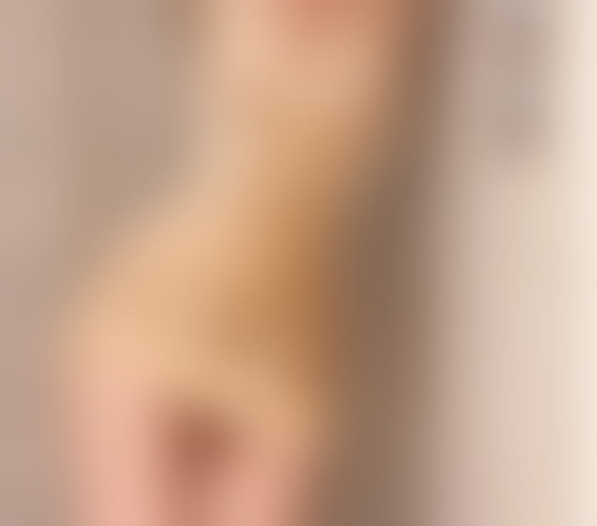 Escorts Warrington Warrington Town Centre - Warrington - Photos for 💋British Brunette Escort Slim & Leggy GFE or Party Girl