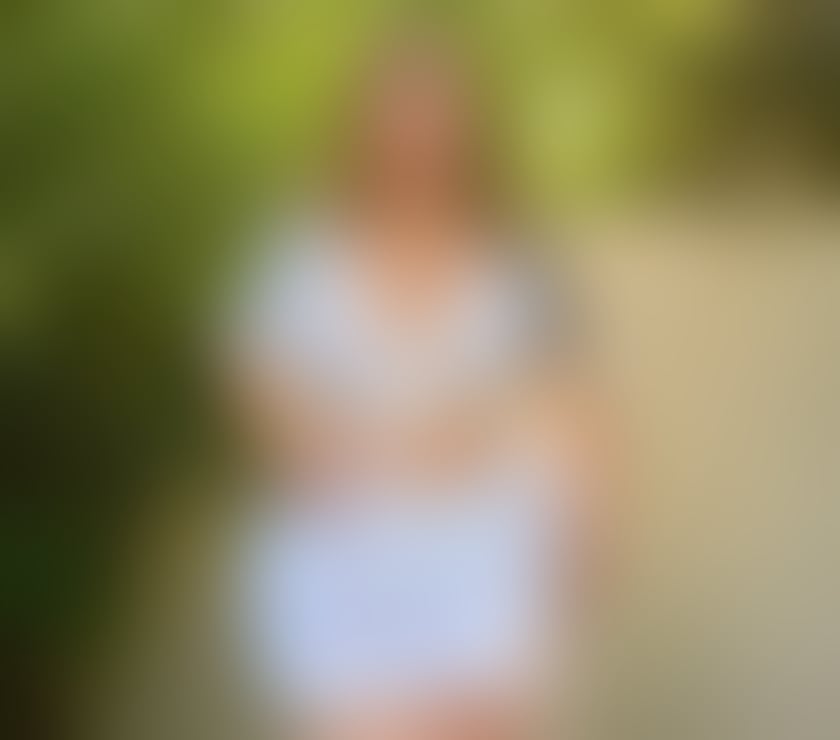 Escorts Gravesend Gravesham - Photos for Sara now here very nice only party 🥳🎉🎉🎉