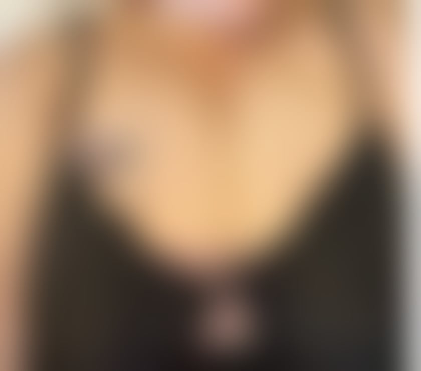 Escorts Cambridgeshire Cambridge - Photos for English Curvy Escort Available for Incalls in Cambridge