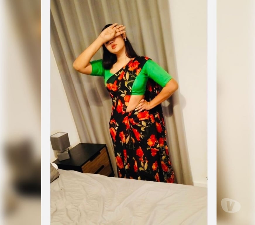 Escorts East London Barking Station - East London - Photos for NIRANJANA TAMIL NADU INDIAN GIRL IN BARKING