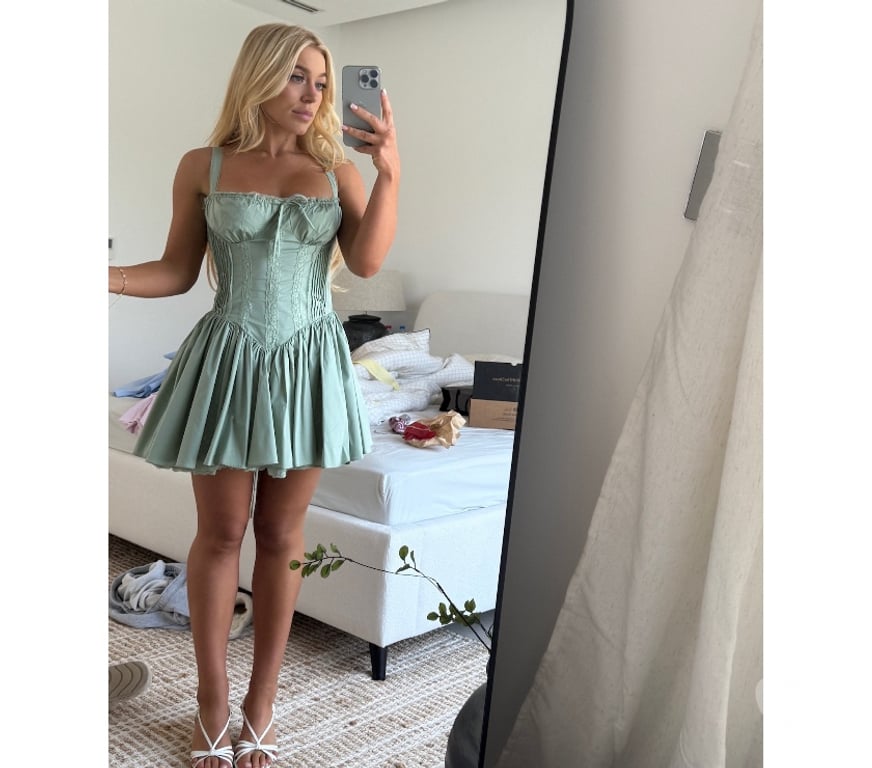 Escorts Cheshire West and Chester Chester - Cheshire West and Chester - Photos for Elle Russian 🇷🇺💗- 📍Chester