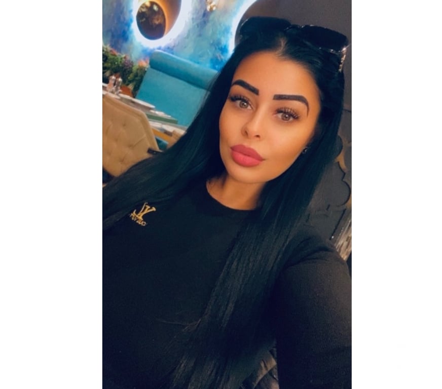 Escorts Barnet Edgware - Barnet - Photos for Last week brunette zafira