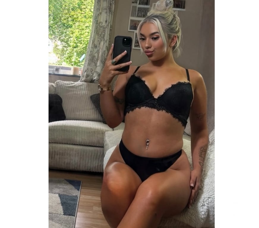 Escorts Nottinghamshire Mansfield - Photos for Karla🎀Best Party 🎀Outcall, Party,QUEEN BJ👅