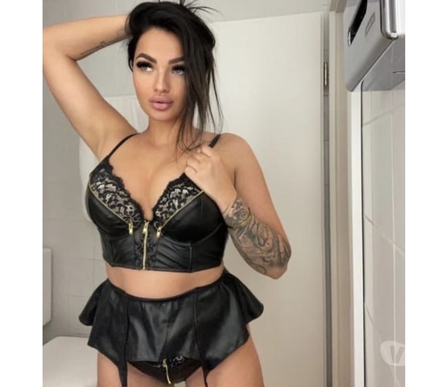 Escorts Ealing Greenford - Ealing - Photos for Francesca VERY HOT🍑REAL100%PARTY🥂BEST SERVICE👅