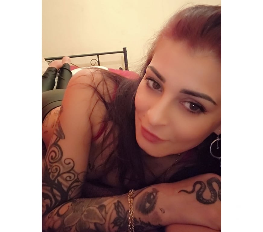 Escorts Essex Thurrock - Essex - Photos for Hello ,l'm Cristina, l'm New in your City 😘🩷
