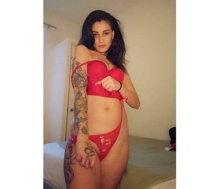 Photos for Cristina newcomer to the city