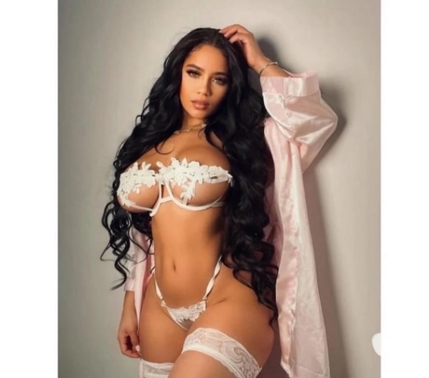 Escorts South East London Woolwich - South East London - Photos for TWO GIRLS AVAILABLE🍓FULL GFE QUEEN BJ CIM 👅